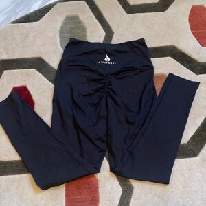 Ryderwear scrunch bum leggings